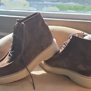 Gucci | Shoes | Gucci Mens Suede Wood Brown Chukka Boots 